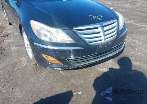 2013 Hyundai Genesis 3.8 from USA, damaged, VIN KMHGC4DD7DU222510